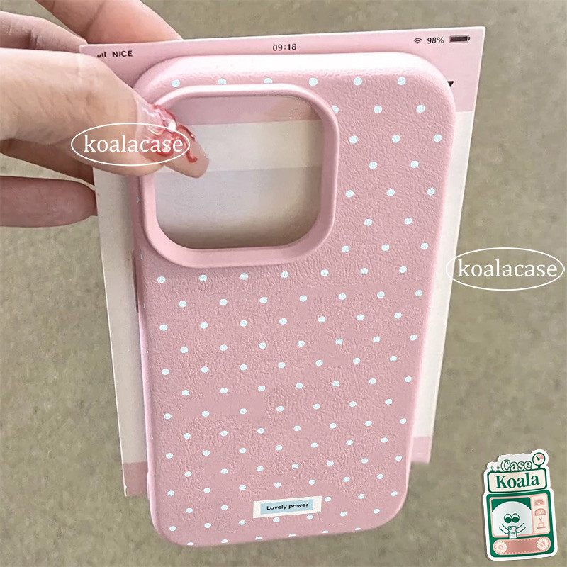 เคสไอโฟน11 17 สำหรับ IPhone 16 XR 12 11 15 13 14 Pro Max 7 8 Plus XR XS Max SE 2020 เชอร์รี่ Polka Dots กำไลน่ารัก เคส