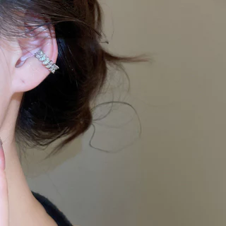 Niche Design Square Round Face Ear Cuffs Advanced Ear Clip Set No Piercing ต่างหูผู้หญิงสไตล์ใหม่