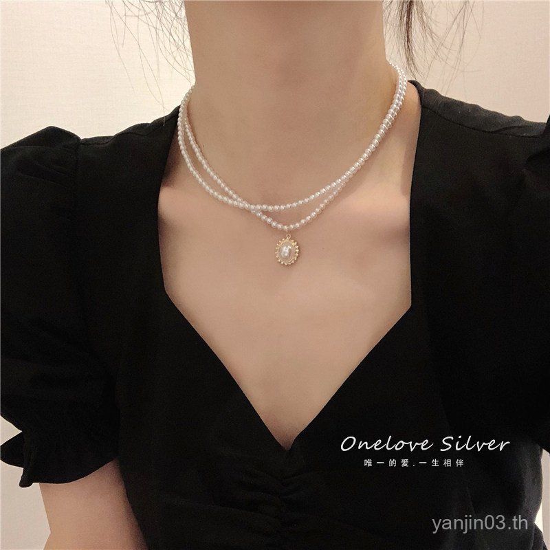 สร้อยคอมุกเทียมแบบสองชั้นดีไซน์เฉพาะตัวสำหรับผู้หญิง พร้อมการออกแบบทันสมัยและเหมาะสำหรับฤดูร้อนและโอ