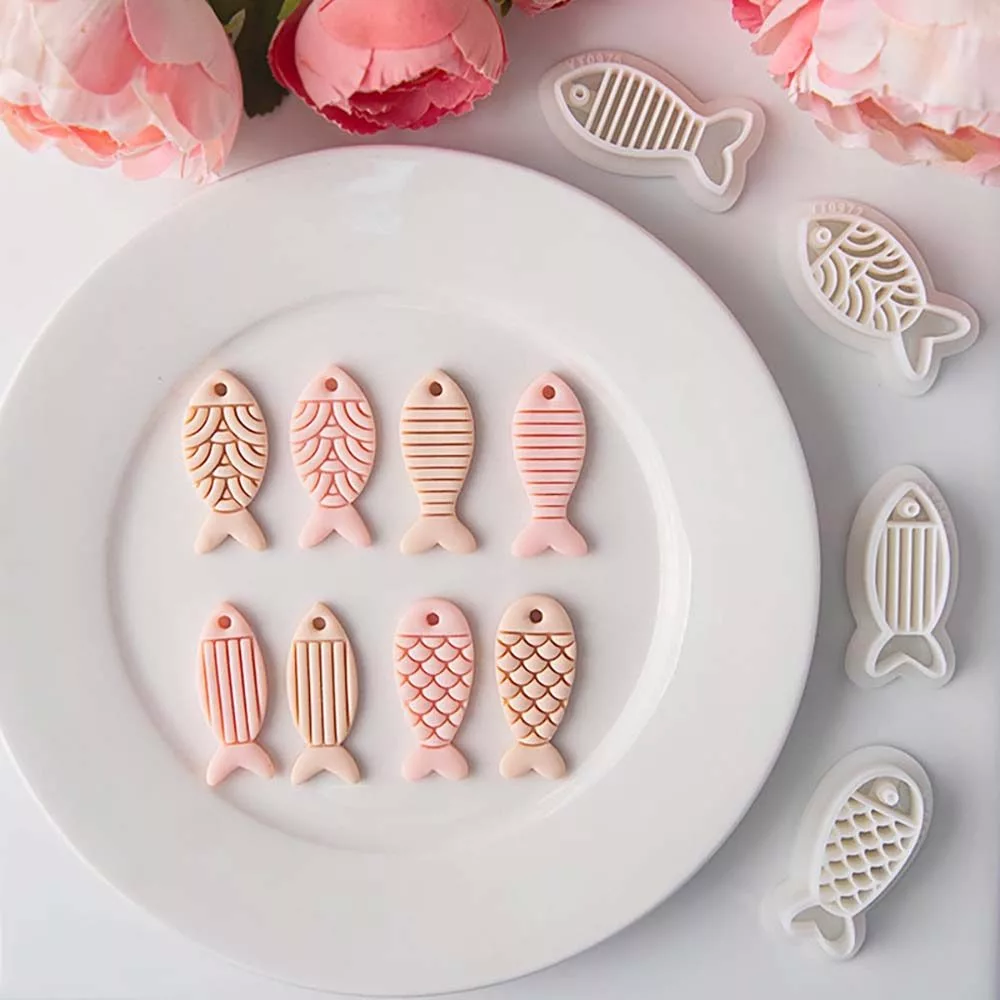 1PC Creative Fish Series Kitties คุกกี้แม่พิมพ์/ต่างหู Polymer Clay Cutter น่ารักการ์ตูนเครื่องปั้นดินเผาแม่พิมพ์ DIY เครื่องประดับจี้รูปร่าง Pressed Clay เครื่องมือคุกกี้ขนมแม่พิมพ์