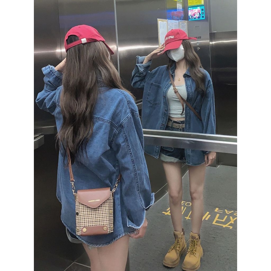lila556 Shop ได้ของเร็ว เสื้อเชิ้ตแขนยาวสีน้ำเงินเดนิมบางหลวมๆ สไตล์สตรีทแฟชั่น สำหรับผู้หญิงที่ชอบความสบายและเท่