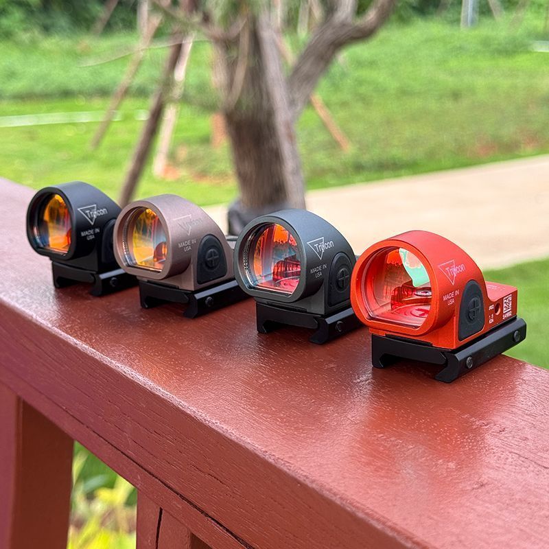 SOTAC อลูมิเนียมอัลลอยด์ SRO Red Dot ของเล่นรุ่น Tracing กับฟังก์ชันปรับทิศทางซ้ายขวา และเหมาะสำหรับกล้องโทรทรรศน์ทุกรุ่น