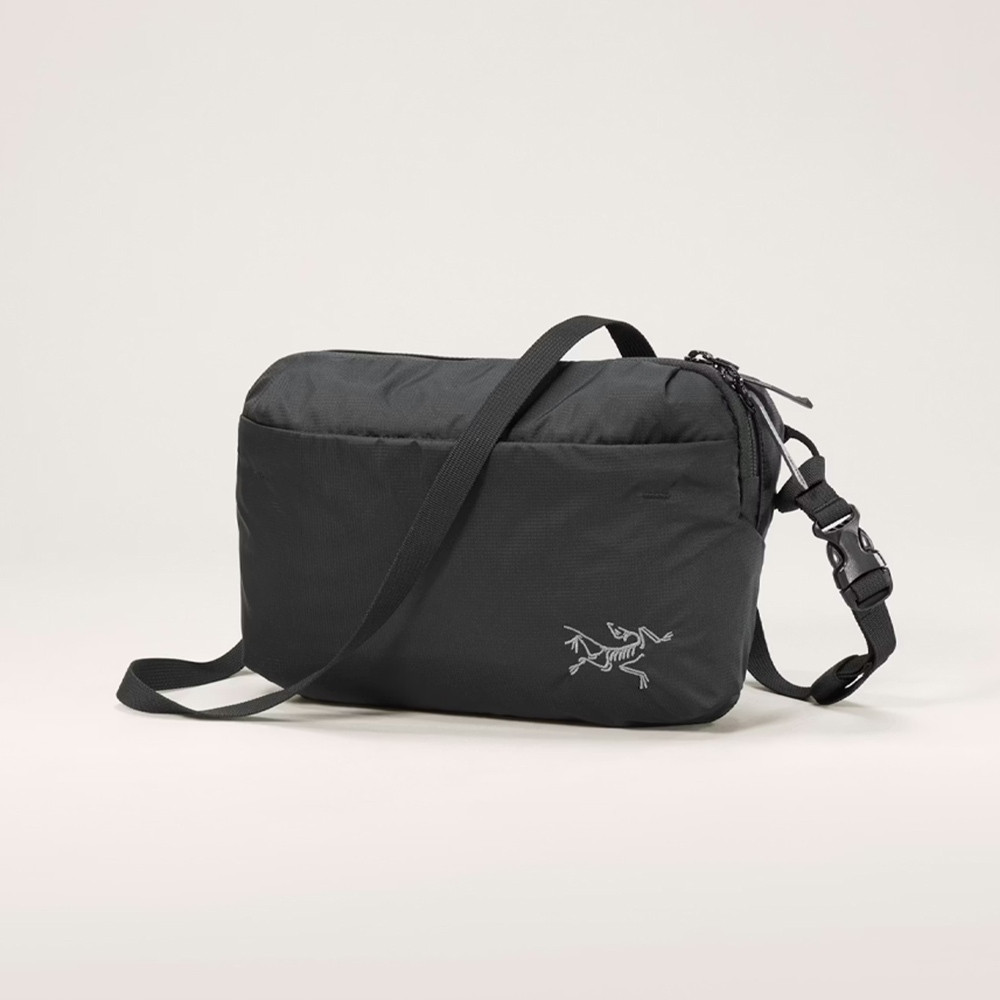 กระเป๋าสะพายข้าง Arcteryx Heliad