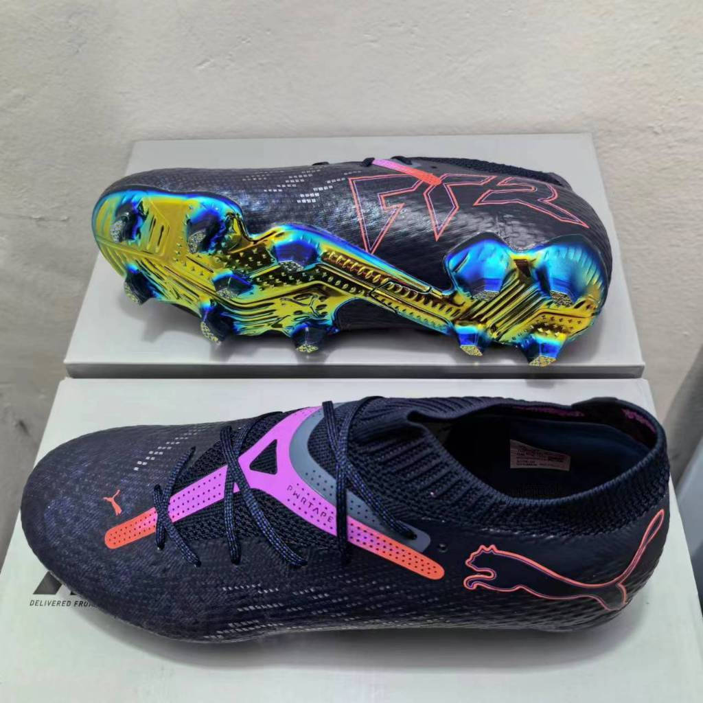 รองเท้าเตะบอล Futuro 7 ไซส์ 39-45 ออกแบบเพื่อผู้ชาย กันลื่นและทนทาน