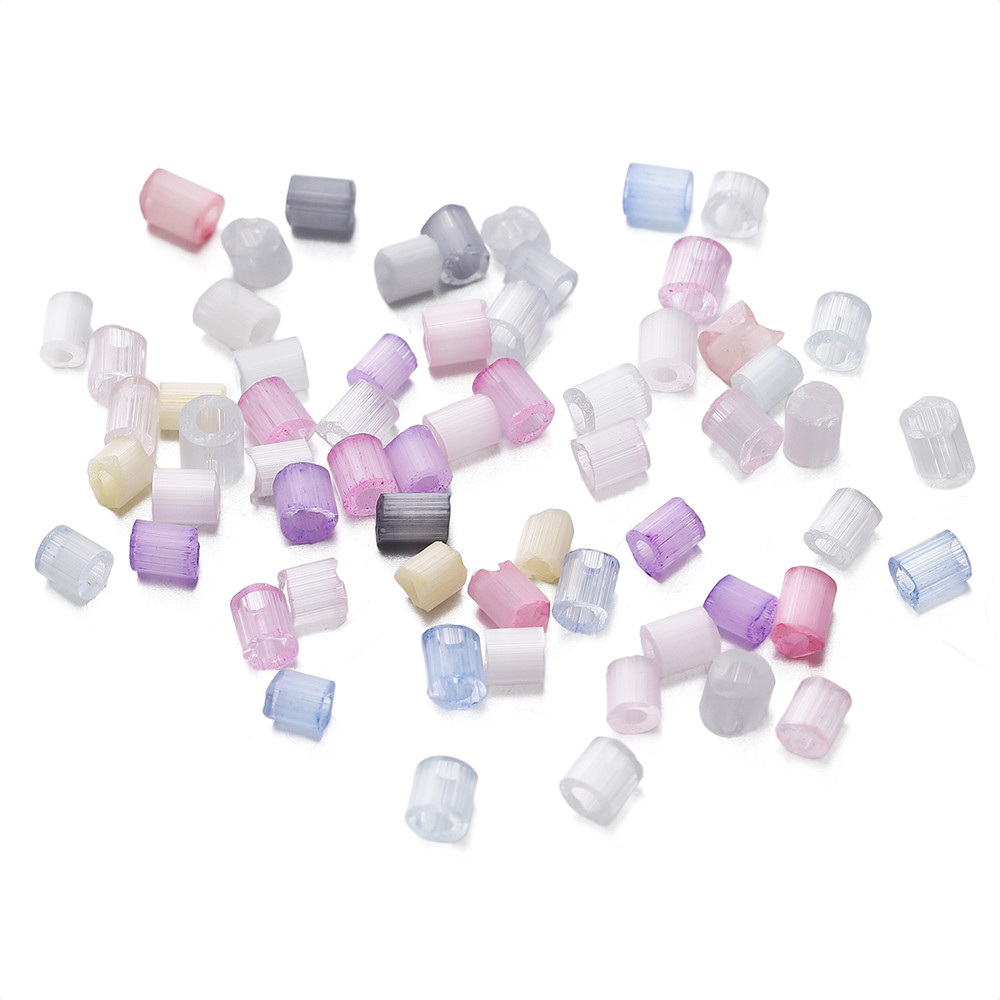 500ชิ้น ลูกปัดแก้วทรงกระบอก 2mm สีรุ้งด้านใน สำหรับ DIY ทำต่างหู สร้อยข้อมือ งานปัก งานฝีมือ คุณภาพพรีเมียม