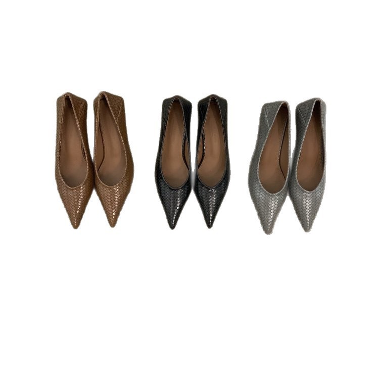 รองเท้าส้นสูงชี้นิ้วแบบ.krish.fashion สำหรับผู้หญิงไซต์ใหญ่ 34-41