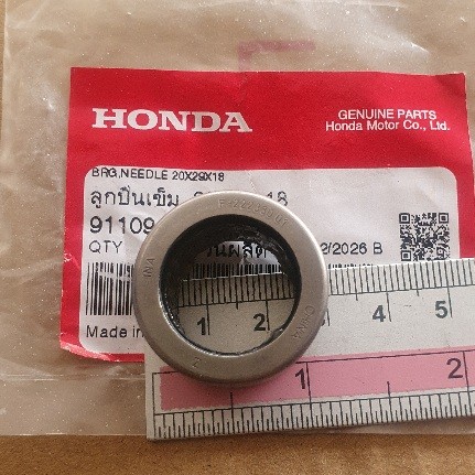 ลูกปีนชามครัช 2 ตลับ 1 ชุด GIORNO CLICK SCOOPY-I ICON ZOOMER-X PCX แท้ศูนย์​ 91109-KVY-902 91009-K93
