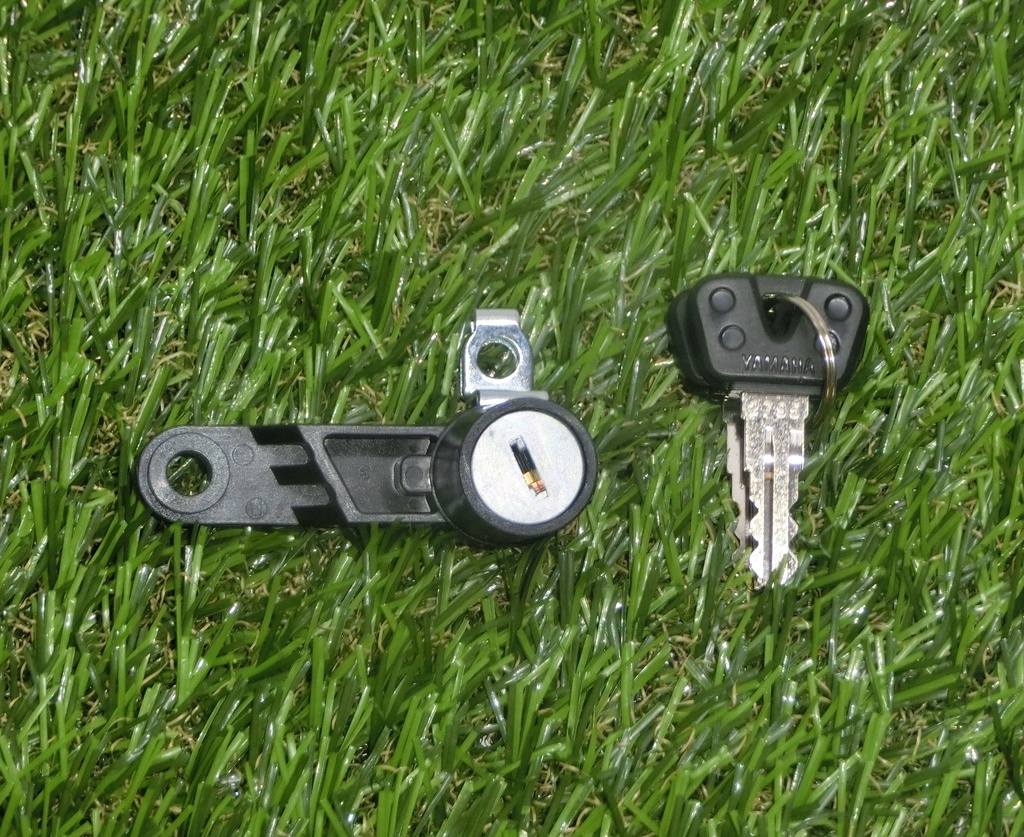 ล็อคที่นั่ง LC135 V2 135LC V2