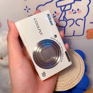 กล้องถ่ายรูป Casio สำหรับนักเรียนระดับรายการกล้องดิจิตอล HD วิดีโอ CCD การท่องเที่ยววิทยาเขตแบบพกพาราคาไม่แพง