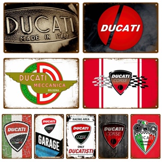 โปสเตอร์โลหะ ลาย Ducati สไตล์วินเทจย้อนยุค สําหรับแขวนตกแต่งผนังบ้าน โรงรถ