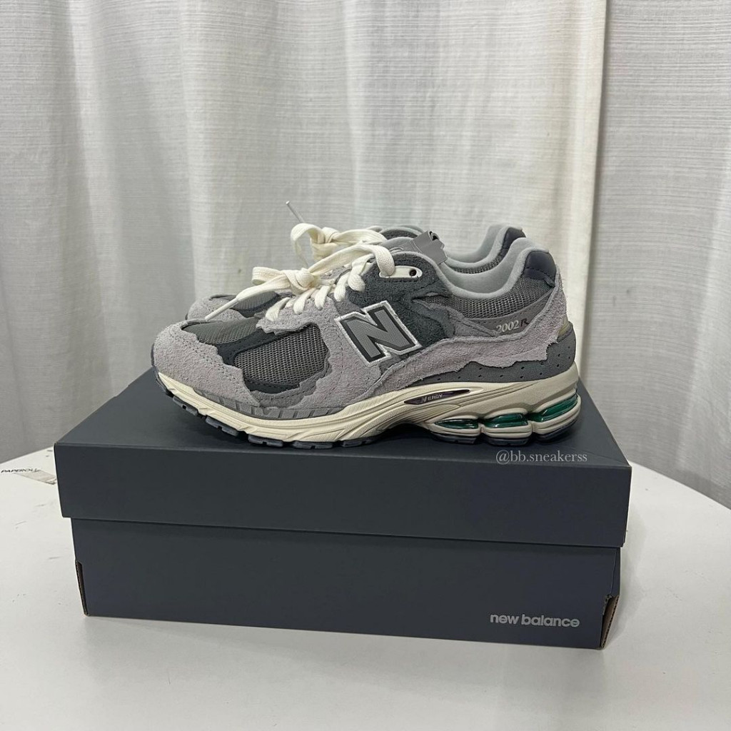 พร้อมส่ง !! New Balance 2002RDA protection pack color gray [ของเเท้ 100%]