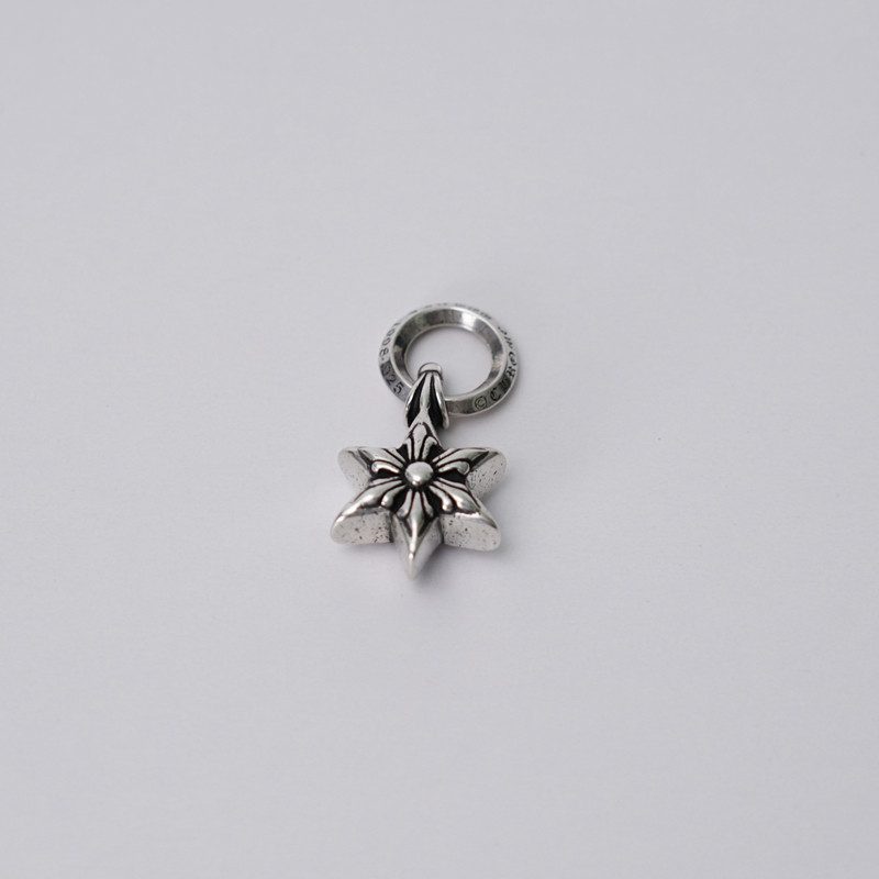 Chrome Hearts Chrome Hearts Small Hexagram Solid จี้ 925 เงินสเตอร์ลิง Hexagram Solid สร้อยคอขนาดเล
