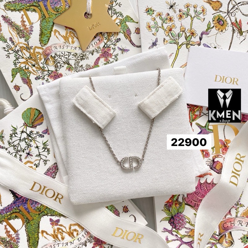 new สร้อยคอ  Dior พร้อมส่ง