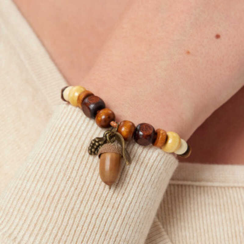 ▣ Cider Wooden Acorn Beaded Bracelet