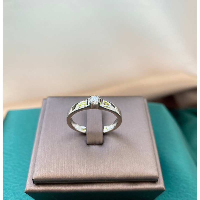 Diamond ring 0.19 ct.