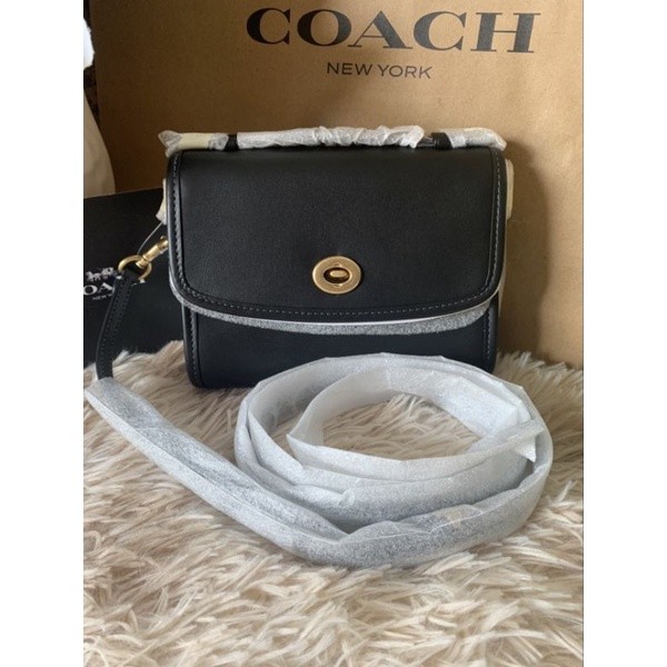 Shop Shop กระเป๋าสะพายหนัง สีดำงานShop Kip Turnlock Crossbodyขนาด7"ห่อโฟม ไม่มีถุงผ้า