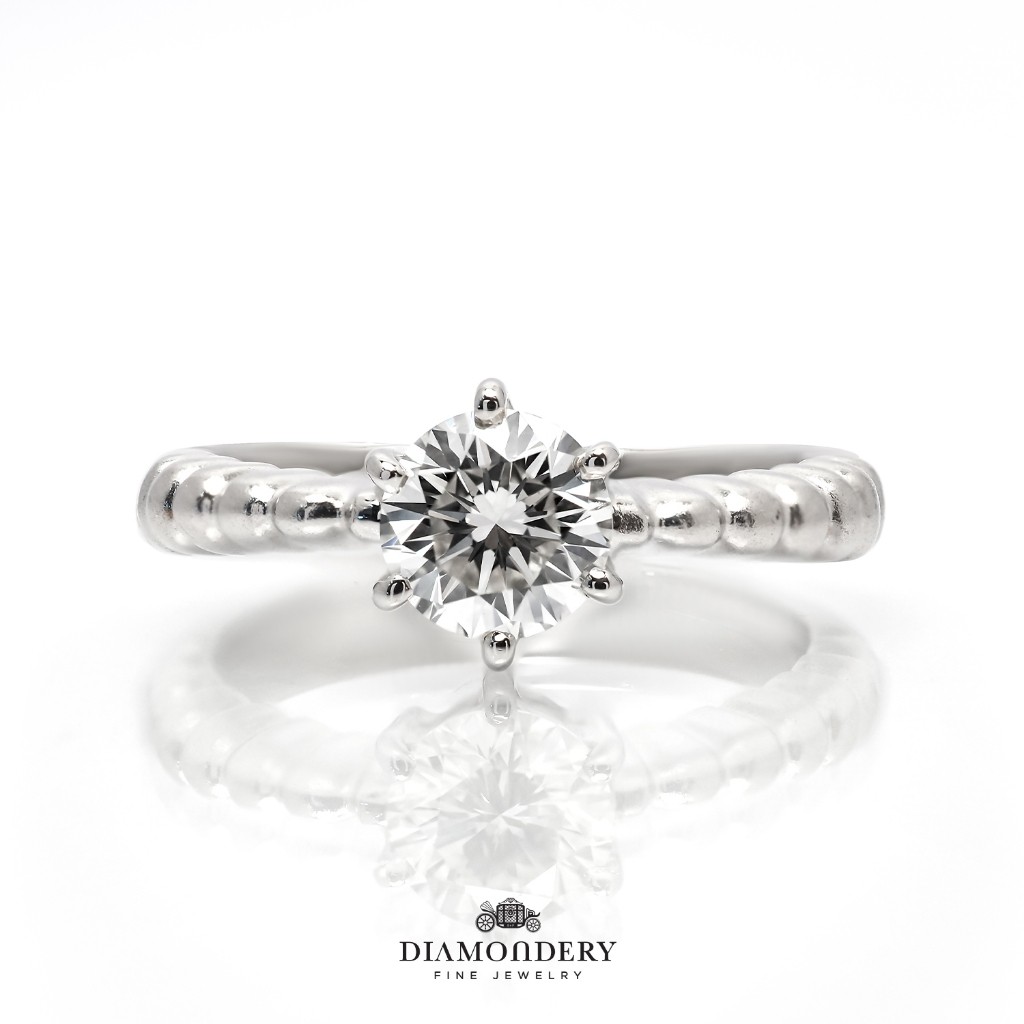 แหวนเพชร Solitaire Wedding Ring