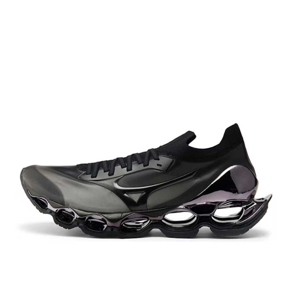 HAJIME SORAYAMA × Mizuno Wave Prophcy Black Unused