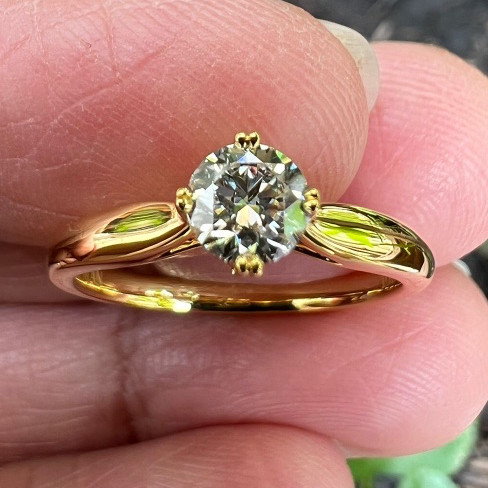 แหวนเพชร 0.4 ct Solitaire Lab Diamond Fancy Ring - Yellow Gold 14K (เพชร 40 ตังค์)