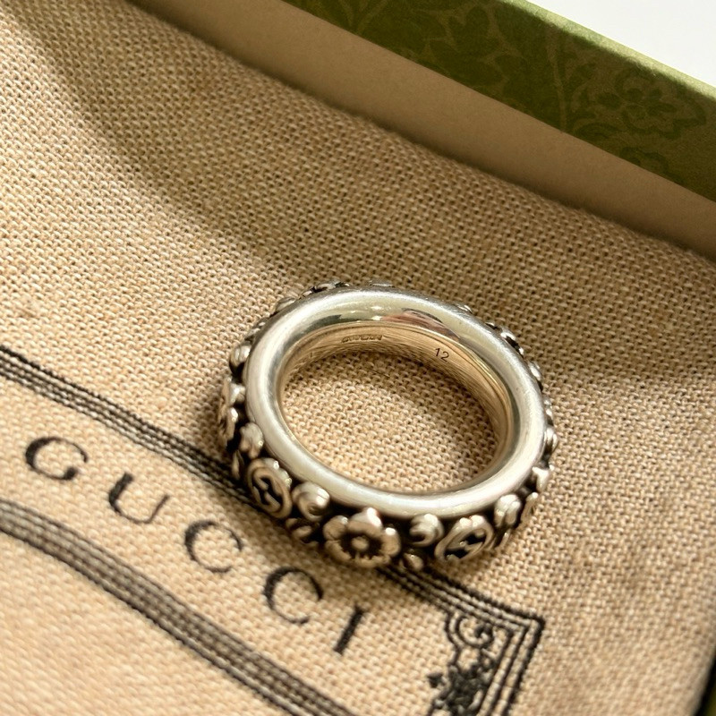 GUCCI แหวนเงินของแท้