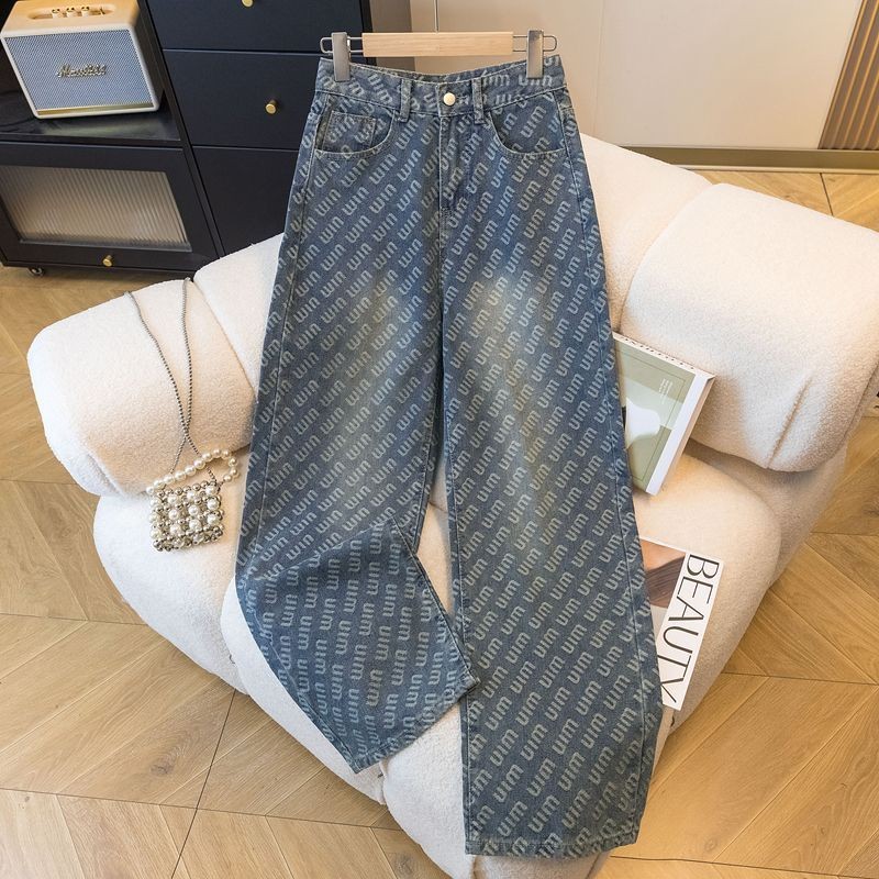 กางเกงยีนส์ถูพื้นขาตรงพิมพ์ลายผู้หญิงดีไซน์สไตล์ใหม่ Jacquard Letter หลวม