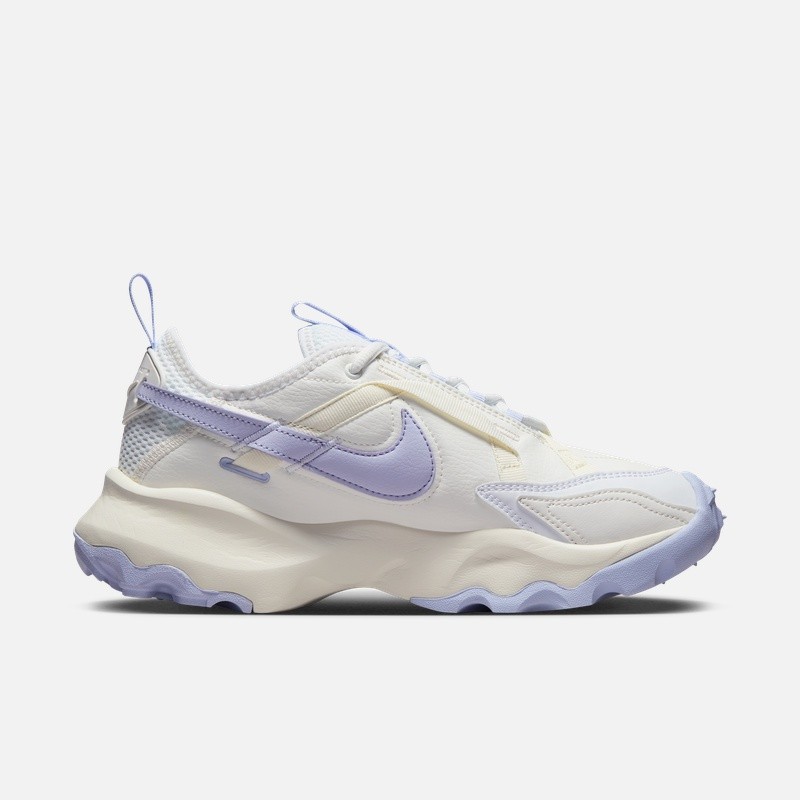 Nike รองเท้าผู้หญิง TC 7900 รองเท้าผ้าใบพ่อหนา FD0385-121