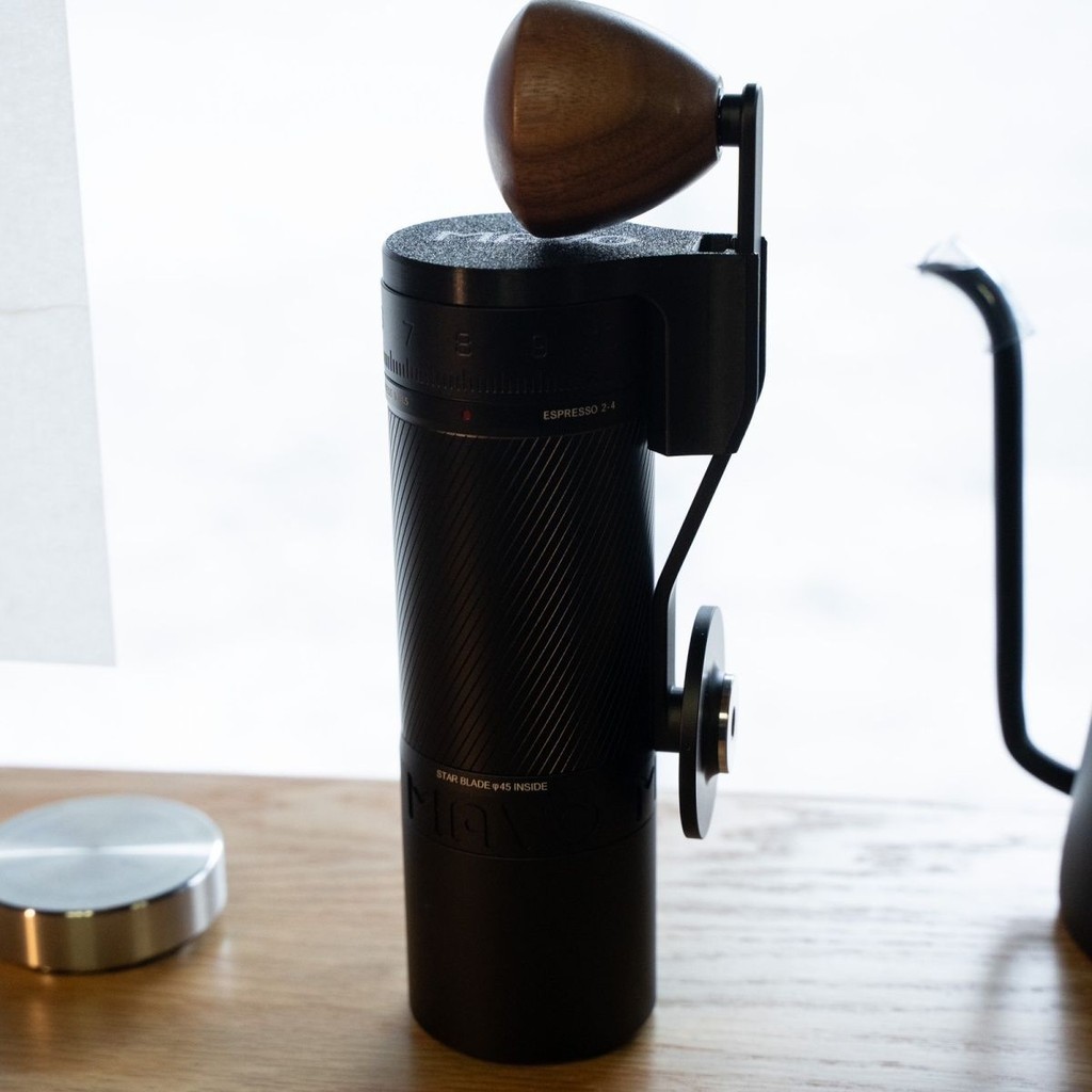 MAVO Phantom Thorn Pro ฝาครอบป้องกันฝุ่นและอุปกรณ์จัดเก็บสำหรับเครื่องบดมือ Rocker ใช้งานได้อย่างประณีตและสะดวก