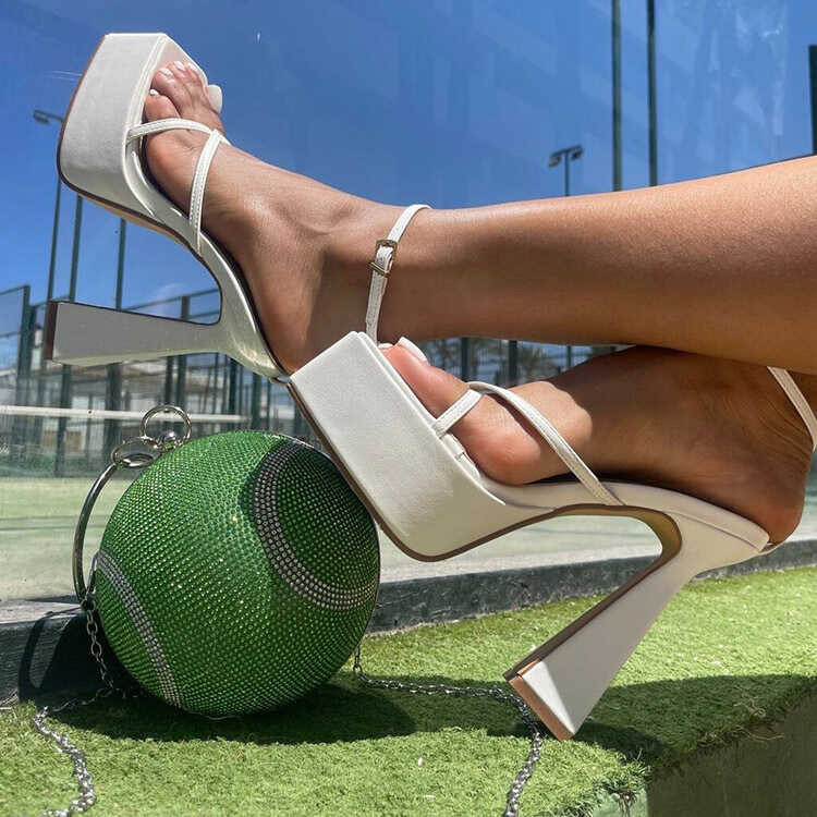 ❤ L A D I E S H 2 0 4 ใหม่ตารางกันน้ำยุโรปและอเมริการองเท้