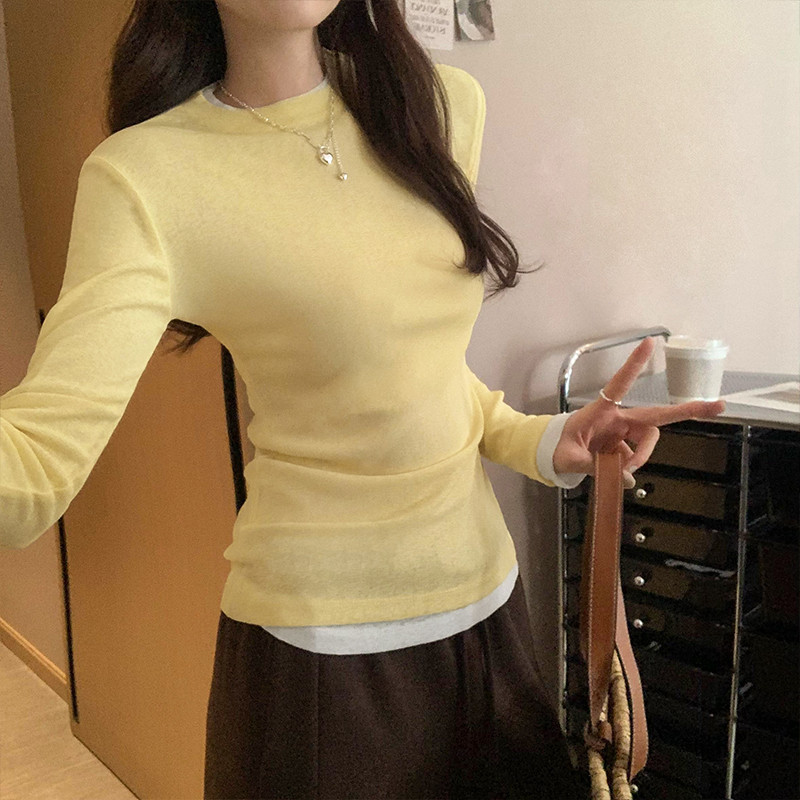 83311 เสื้อยืดคอกลมแขนยาวสีทึบเข้ารูป