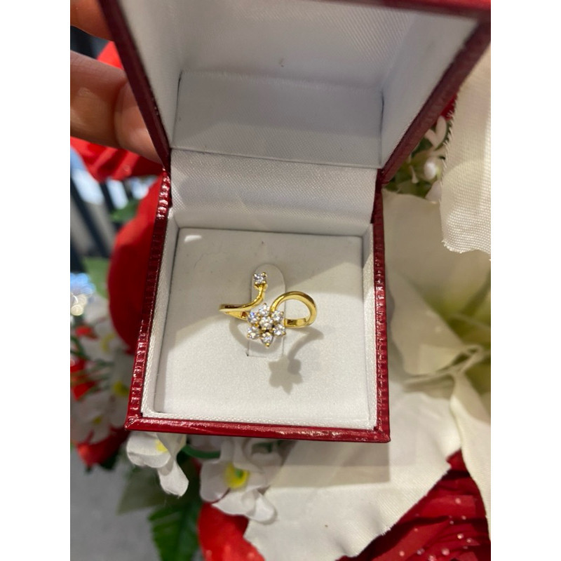 แหวนทองคำแท้18kเพชรแท้