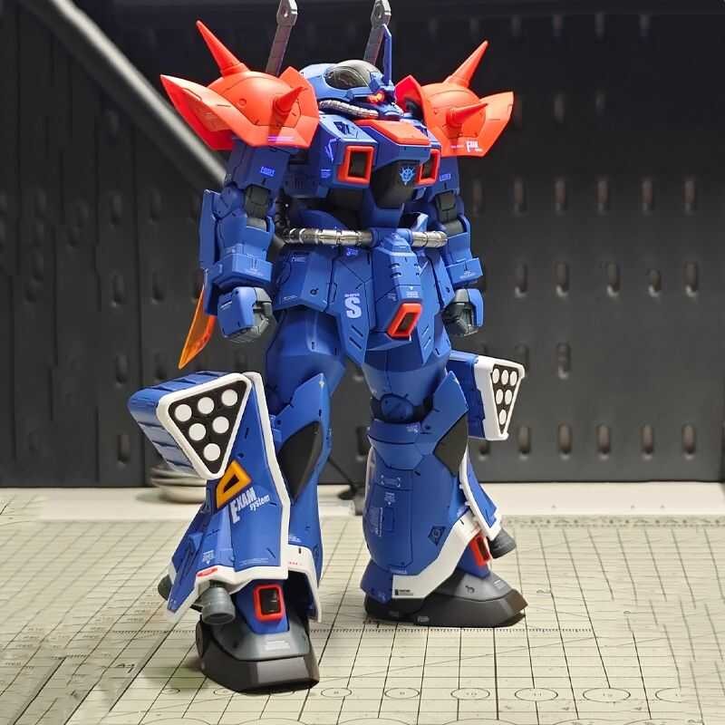 LY Efreet Custom Chop King HG 1/144 Nical Sheen ฐานจํากัด Mech Assembly ชุดเด็กปริศนาของเล่นตกแต่งข