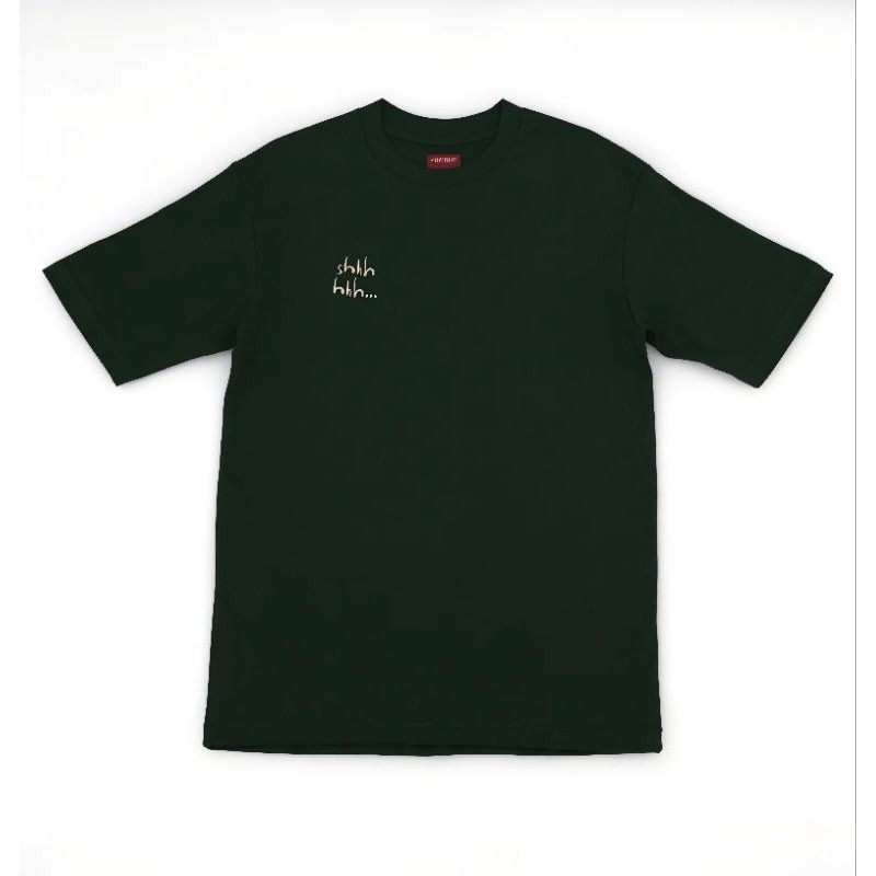 ♞,♘Keep Silent  Merry Tee  Size M KJG