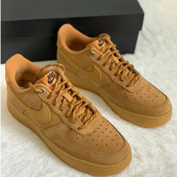 ♞,♘,♙(ของแท้100%)Nike air force 1low 07LV8 "Wheat /Flax" YRJ