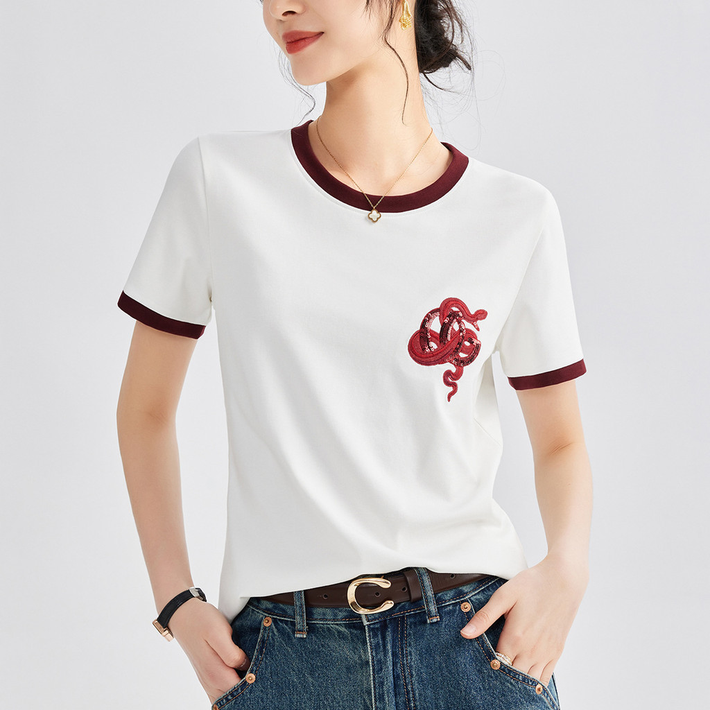 ♞2025 สไตล์ฤดูร้อนในช่ว seedu งูปักเสื้อยืดผู้หญิงแฟชั่นสีคมชัดรอบคอด้านบนหลวม ผอมลง ดูหรูหรา WHF