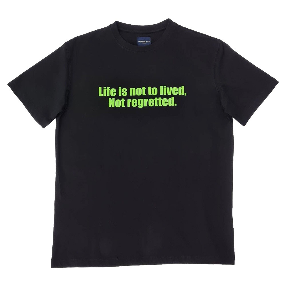 ♞BROWNE & CO. เสื้อยืด คอตตอน สีดำ NOT REGRETTED รุ่น BKC021-1-BL FAH