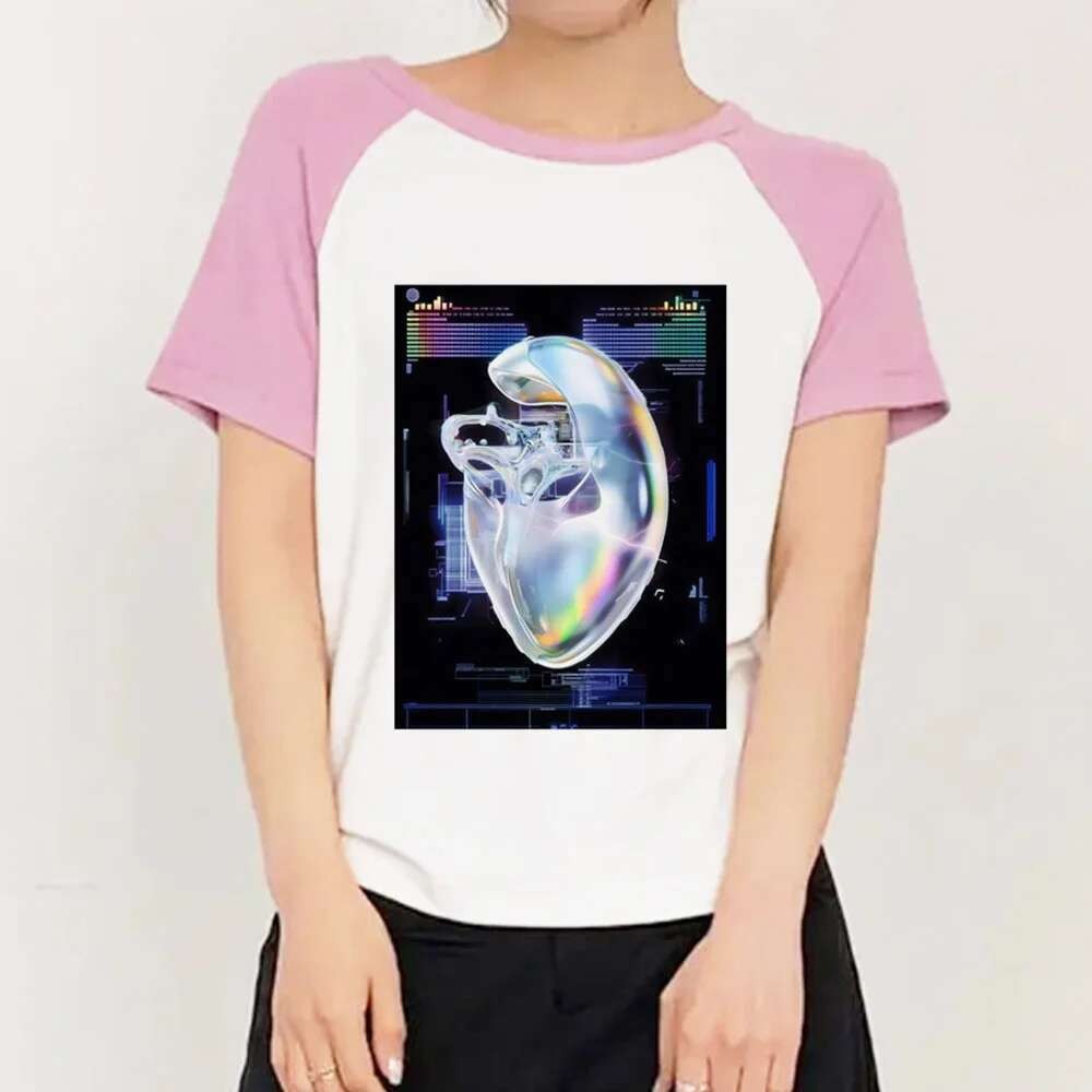 Frutiger Aero T-shirt สาว 2000s Vintage Digital University Kawaii 80s StreetwearPsychedelic Grunge