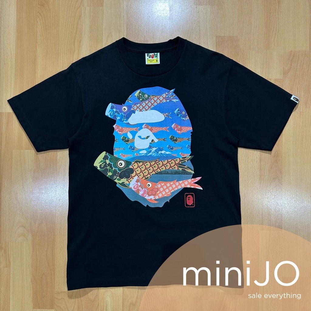 ♞,♘เสื้อยืด BAPE - Koinobori Carp Flags Ape Head Tee สีดำ  (ของแท้ มือสอง) WHF