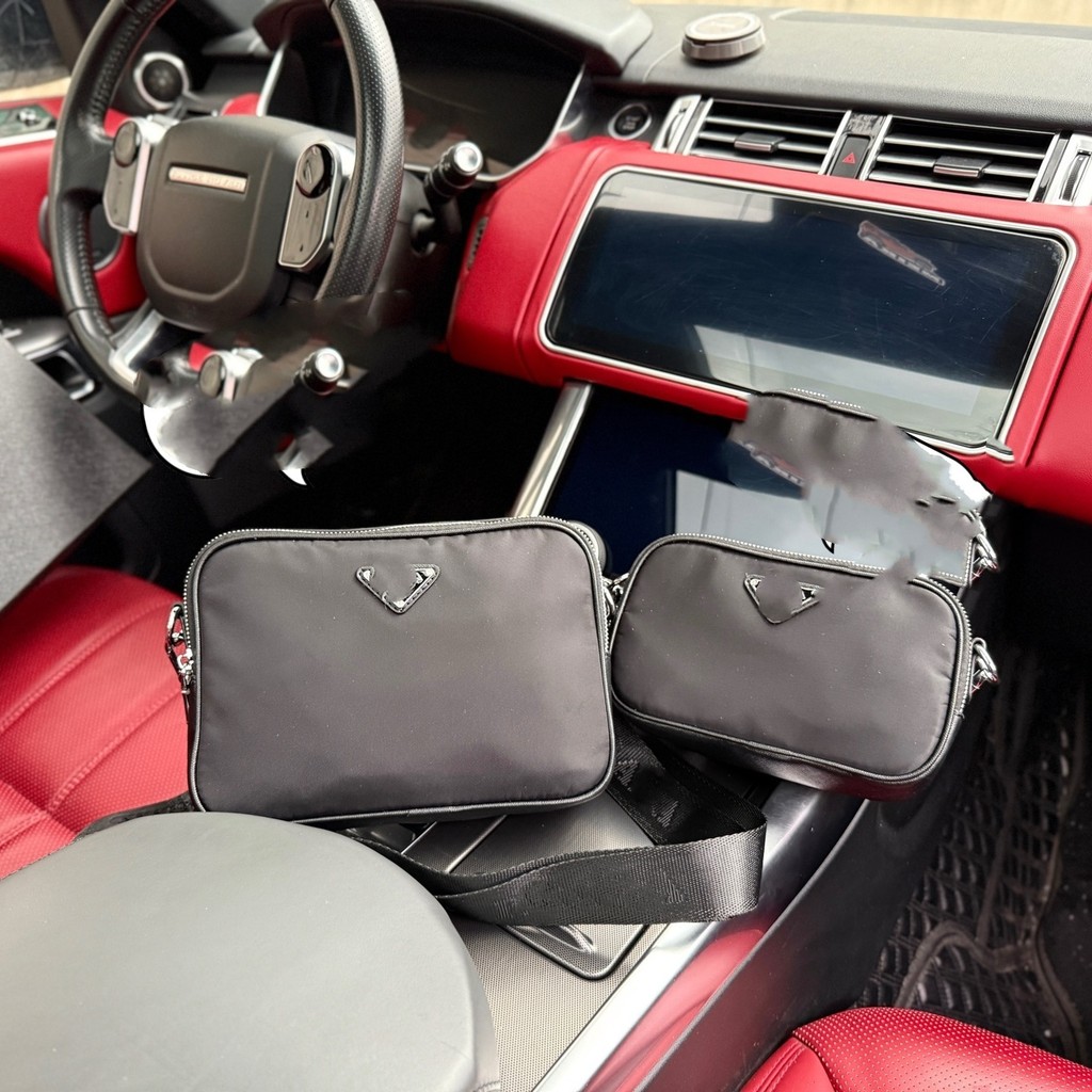 [Zivy Boutique] กระเป๋าสะพายไหล่ไนลอนรีไซเคิลขายดี