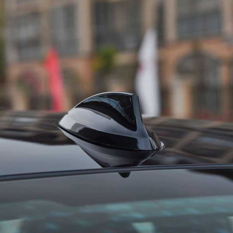 ▥ Glossy Black Shark Fin เสาอากาศสำหรับ M2 M3 M4 X1 X3 X4 X5 X6 F15 F16 F22 F3 F34 F8 F87 F32 F