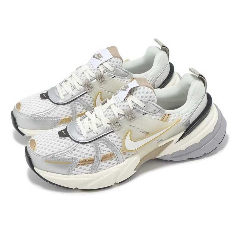 ♞,♘Nike V2K มือ 1 จาก JD Sports GFD