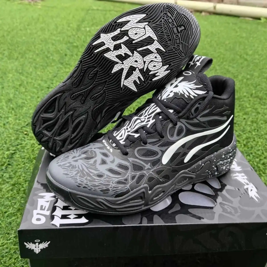 ♞Nike New Style Three-Ball Four-Generation Basketball Shoes Male MB04 Black Blue Pink Real Combat W