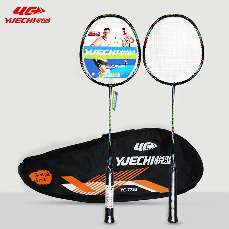 Yuechi Carbon และอลูมิเนียมรวมแบดมินตันแร็กเก็ต YC-7733/YC-7735 ชุดแร็กเก็ตที่ทนทานและทนต่อการต่อสู