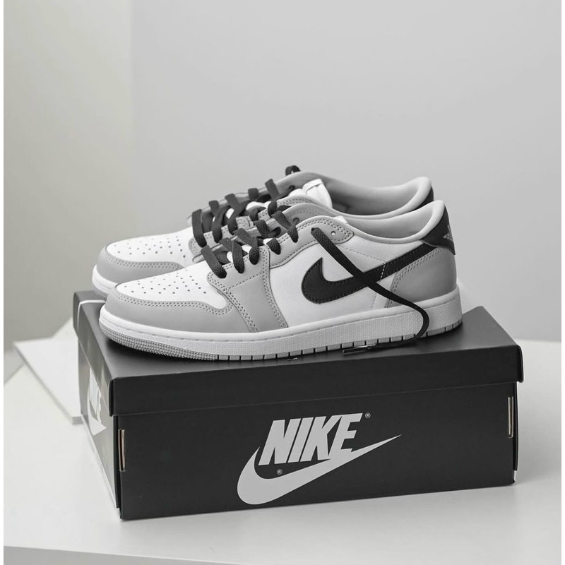 ♞,♘,♙(พร้อมส่ง ของแท้ 100%)AIR JORDAN 1 LOW OG BARONS TRD