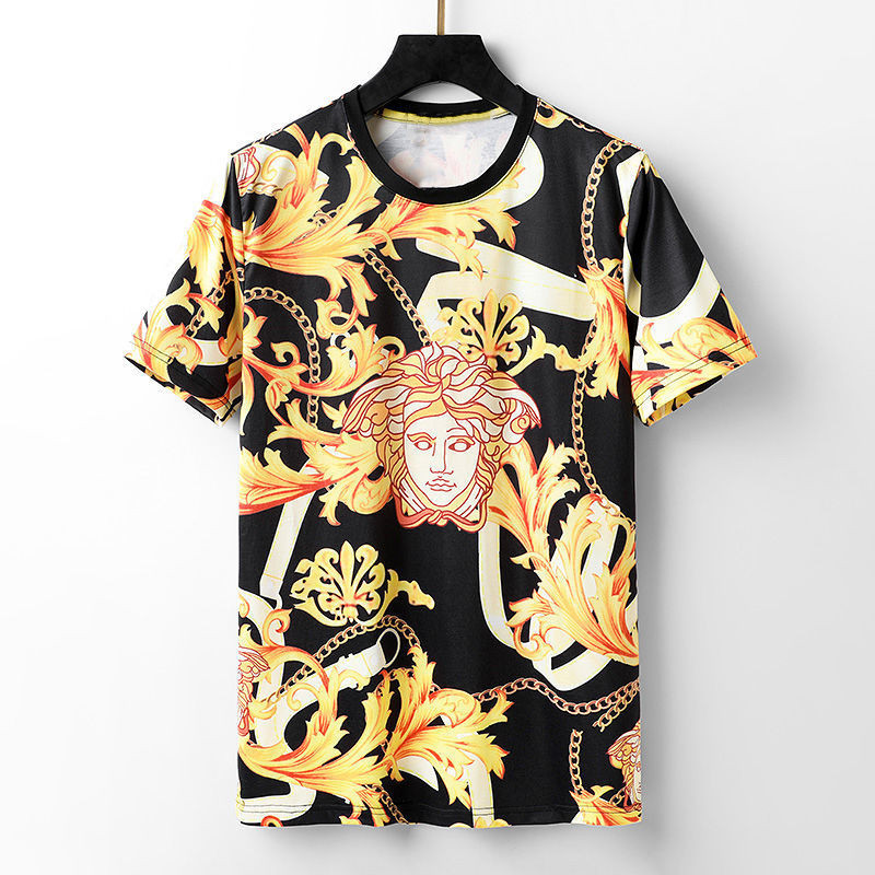 ♞เวอร์ซาเช่7512เสื้อยืดคอกลมลําลองพิมพ์ลายสไตล์ใหม่ผู้ชาย FTH