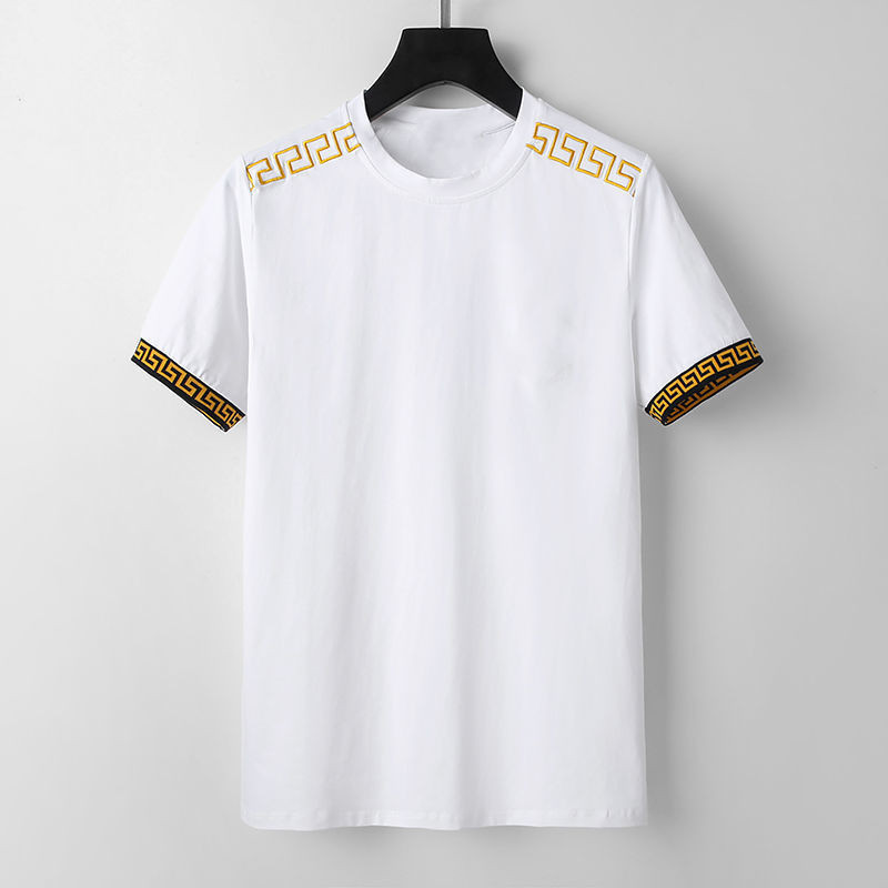 ♞เวอร์ซาเช่7512เสื้อยืดคอกลมลําลองพิมพ์ลายสไตล์ใหม่ผู้ชาย FTH