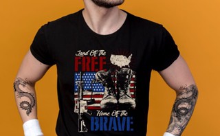 เสื้อยืด พิมพ์ลาย Land Of The FREE Home Of The BRAVE สไตล์วินเทจ