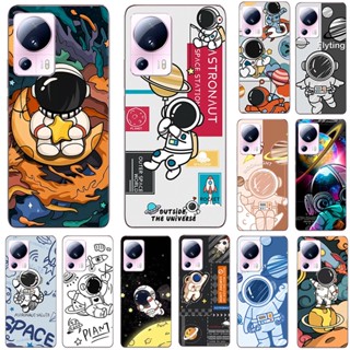 เคสโทรศัพท์มือถือ ลายนักบินอวกาศ อวกาศ HD สําหรับ Xiaomi 13 Lite