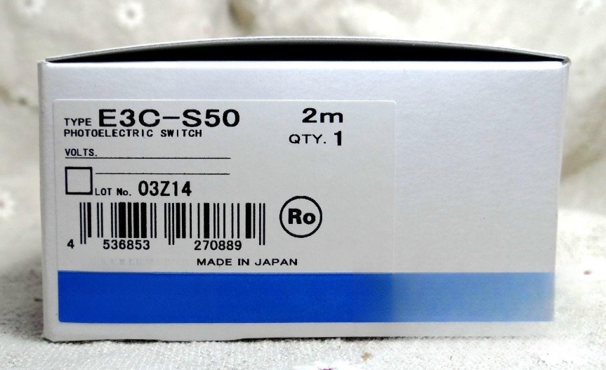 YY SZ สวิตช์โฟโตอิเล็กทริคใหม่และแท้ E3C-S10 2M E3C-S30W 2M