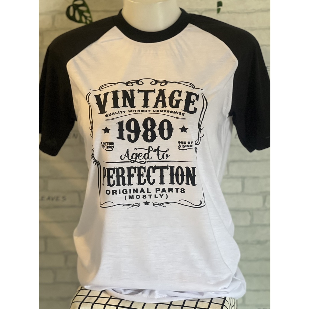 งานใหม่เสื้อยืดไหล่สโลป ทูโทน แขนสั้นสกรีนหน้า Cotton (ใส่ได้ชาย-หญิง)❤️