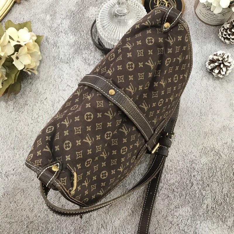 Louis Vuitton crossbody bag มือสอง ของแท้